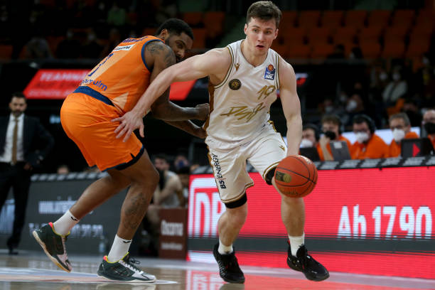 显然不仅仅 显然不仅仅