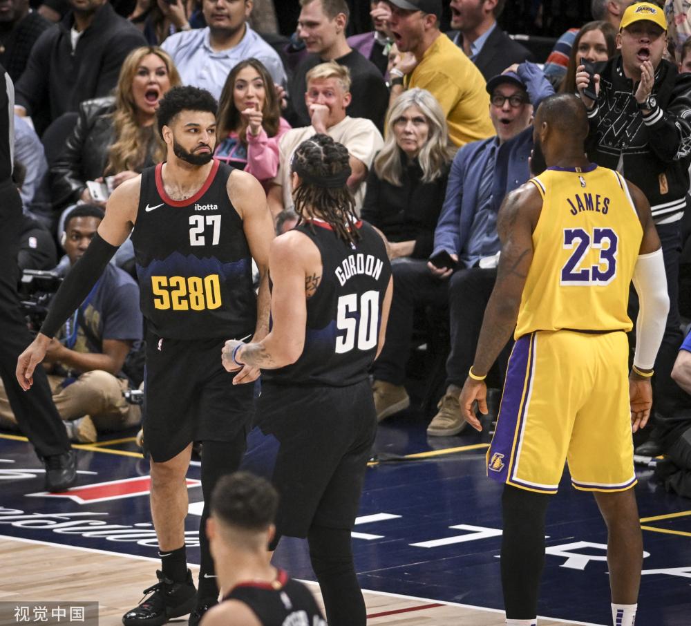 受期待的较 受期待的较