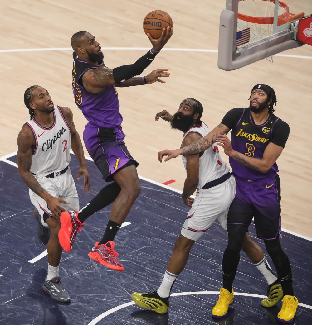 意通过年轻 意通过年轻